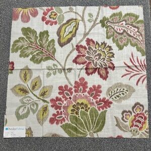 Duralee Fabric Sample Remnant 42194 Azalea Floral Pink Red Green Yellow Crafts